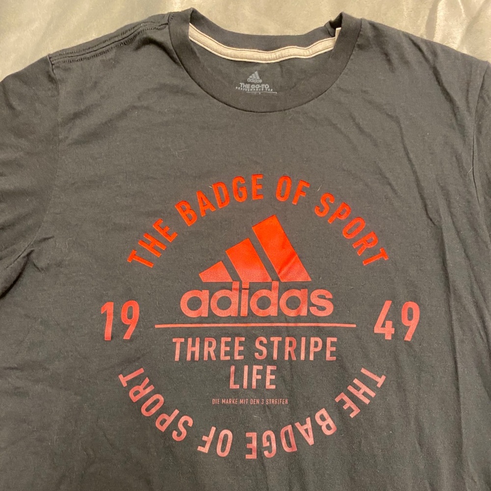 👯‍♀️Boys Adidas Climate Control Tee, sz Medium - Picture 4 of 9